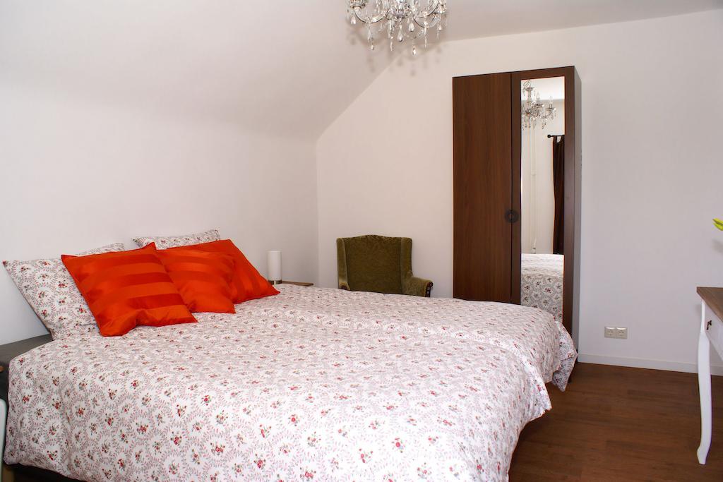Bed And Breakfast De Meule Montfort ภายนอก รูปภาพ